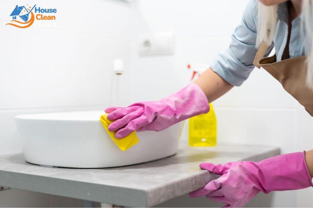 Bathroom Cleaning Austin
